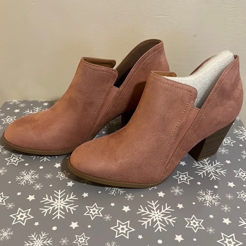 Pink suede boots